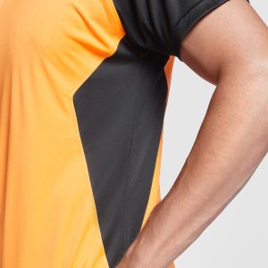 Camiseta técnica con paneles contrastados - Imagen 5