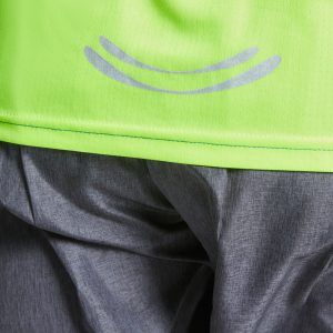 Camiseta técnica con detalles reflectantes - Imagen 3